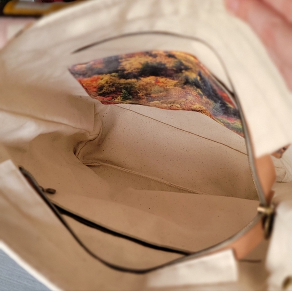 Handmand danier leather and needlepoint purse - Picture 5 of 6